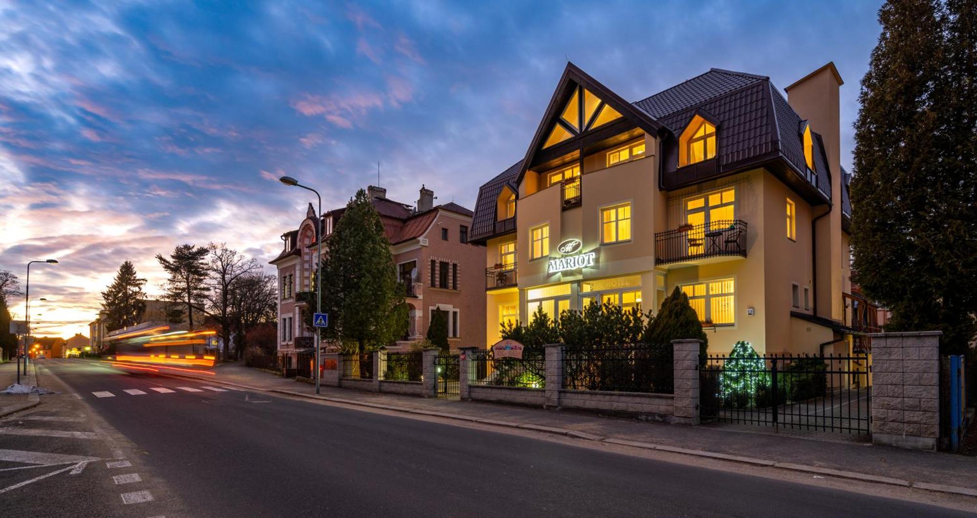 Hotel Sanatorium Mariot Frantiskovy Lazne Exterior photo